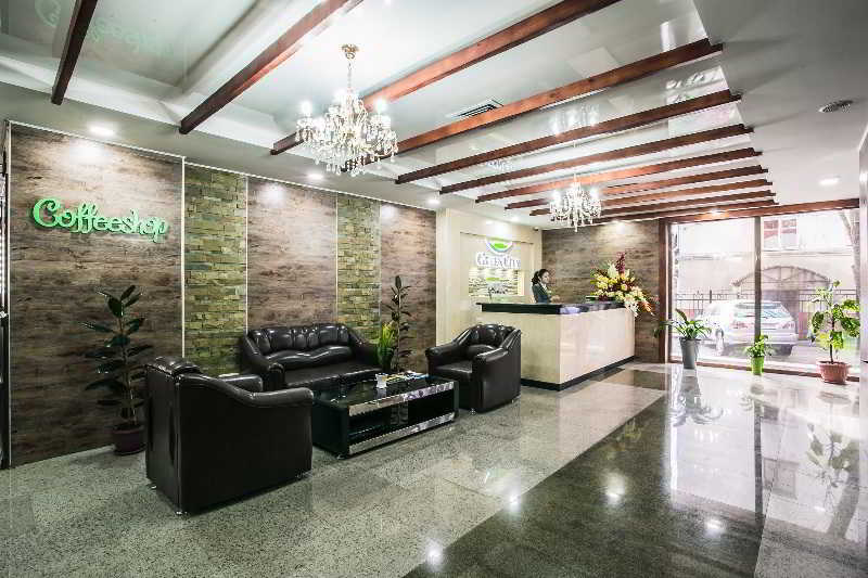 Green City Hotel Бішкек Екстер'єр фото