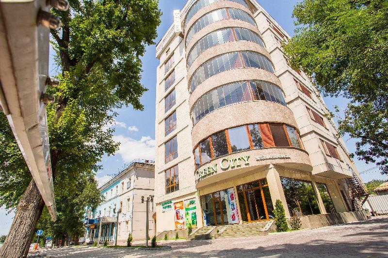 Green City Hotel Бішкек Екстер'єр фото